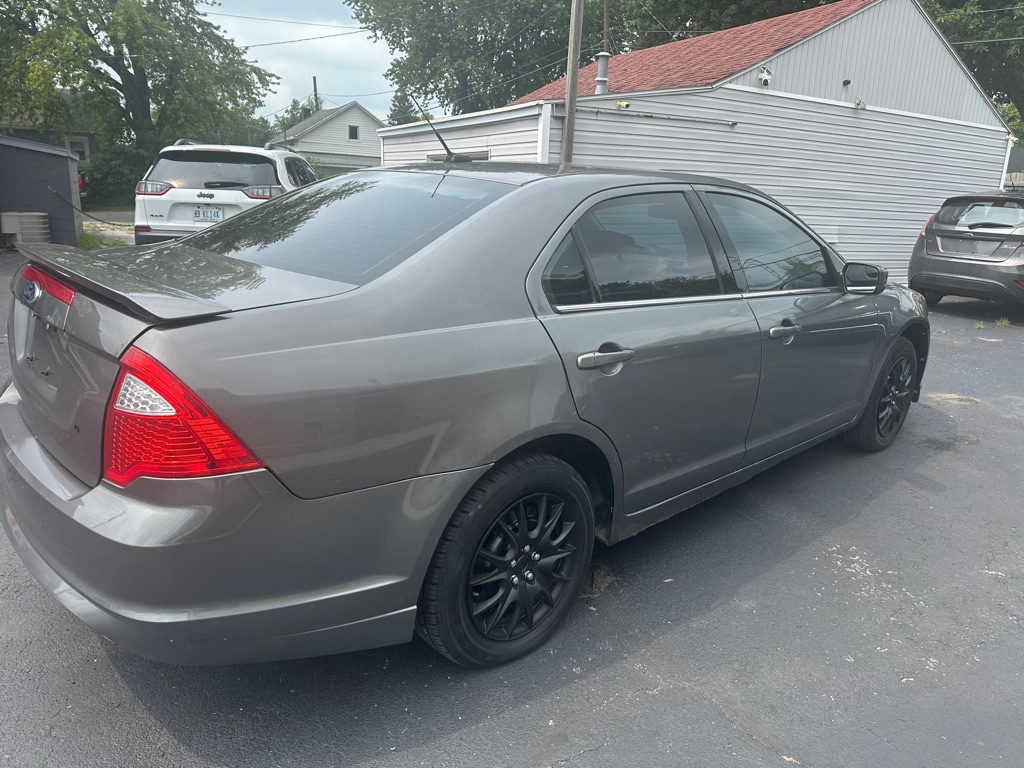 Photo 6 of this FORD FUSION
