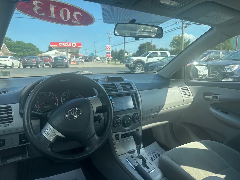 Photo 7 of this TOYOTA COROLLA