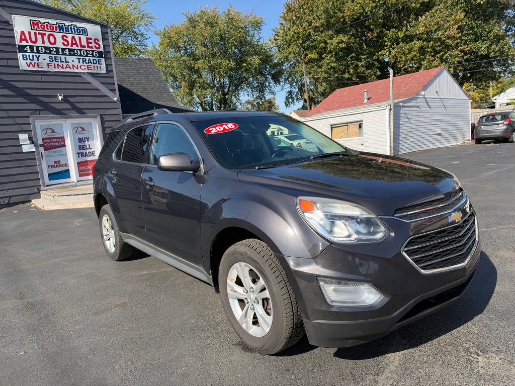 Photo 2 of this CHEVROLET EQUINOX