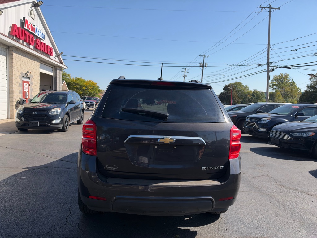 Photo 5 of this CHEVROLET EQUINOX