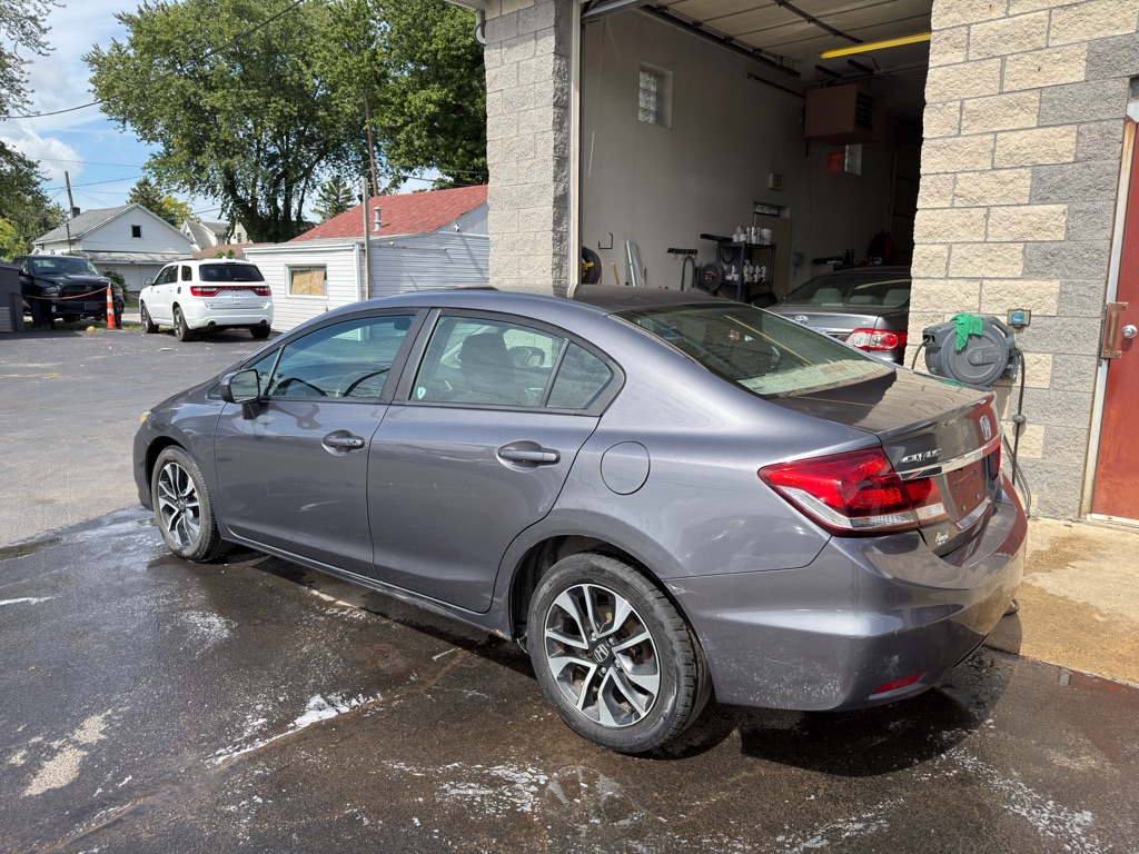 Photo 6 of this HONDA CIVIC