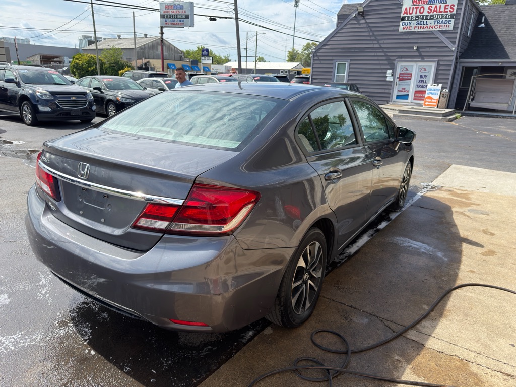 Photo 8 of this HONDA CIVIC