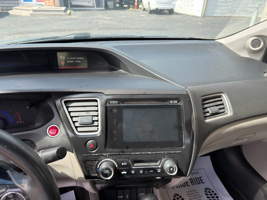Photo 12 of this HONDA CIVIC