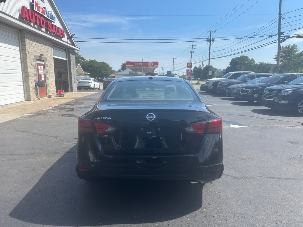 Photo 6 of this NISSAN ALTIMA