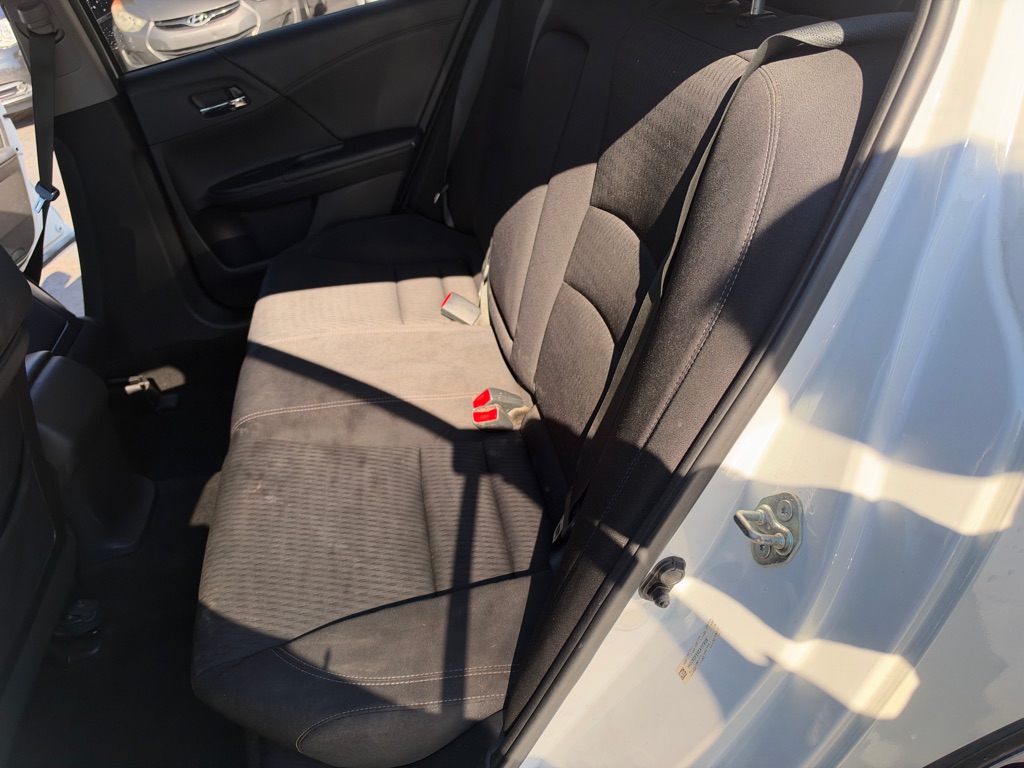 Photo 6 of this HONDA ACCORD