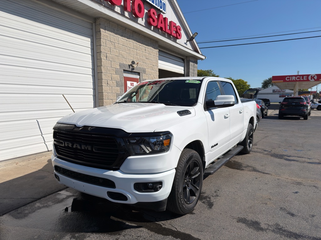 Photo 4 of this RAM 1500