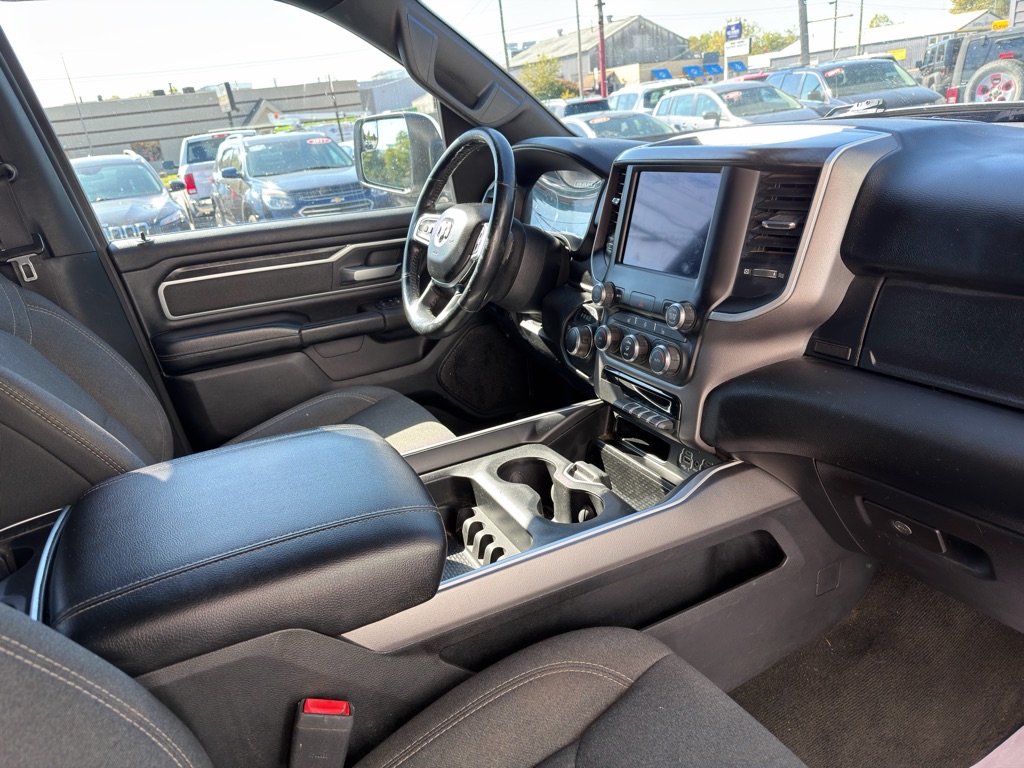 Photo 10 of this RAM 1500