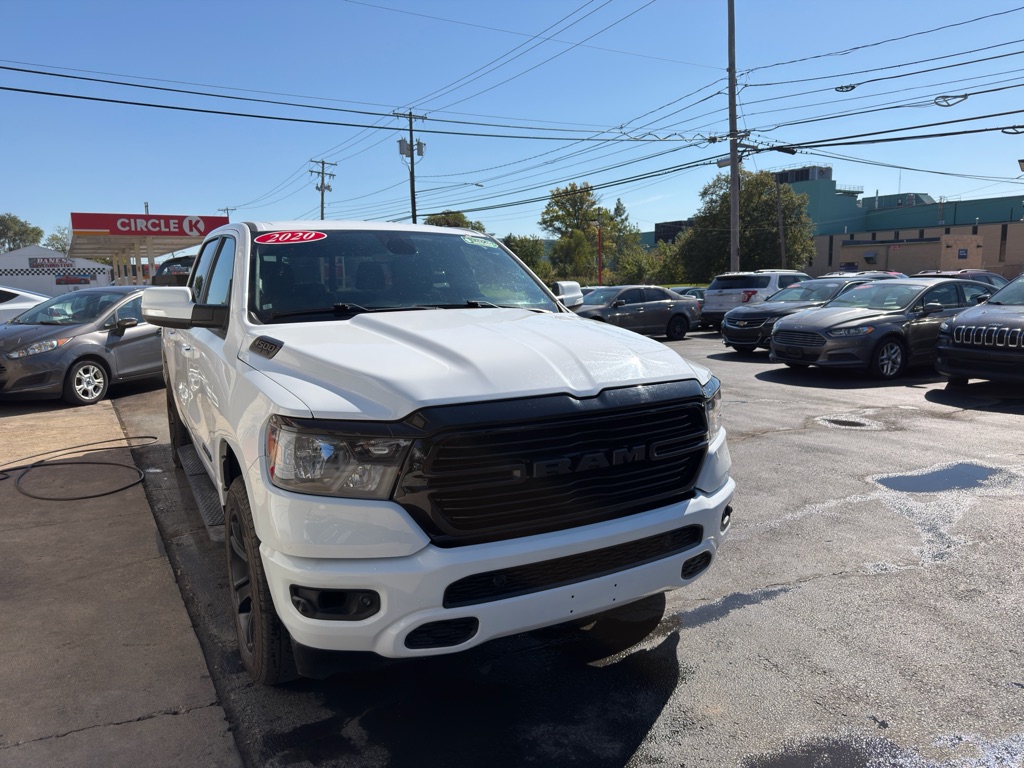 Photo 2 of this RAM 1500