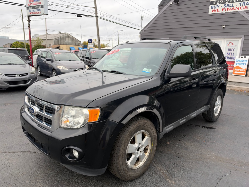 Photo 3 of this FORD ESCAPE