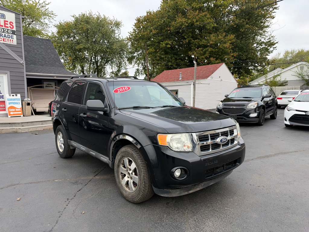 Photo 2 of this FORD ESCAPE