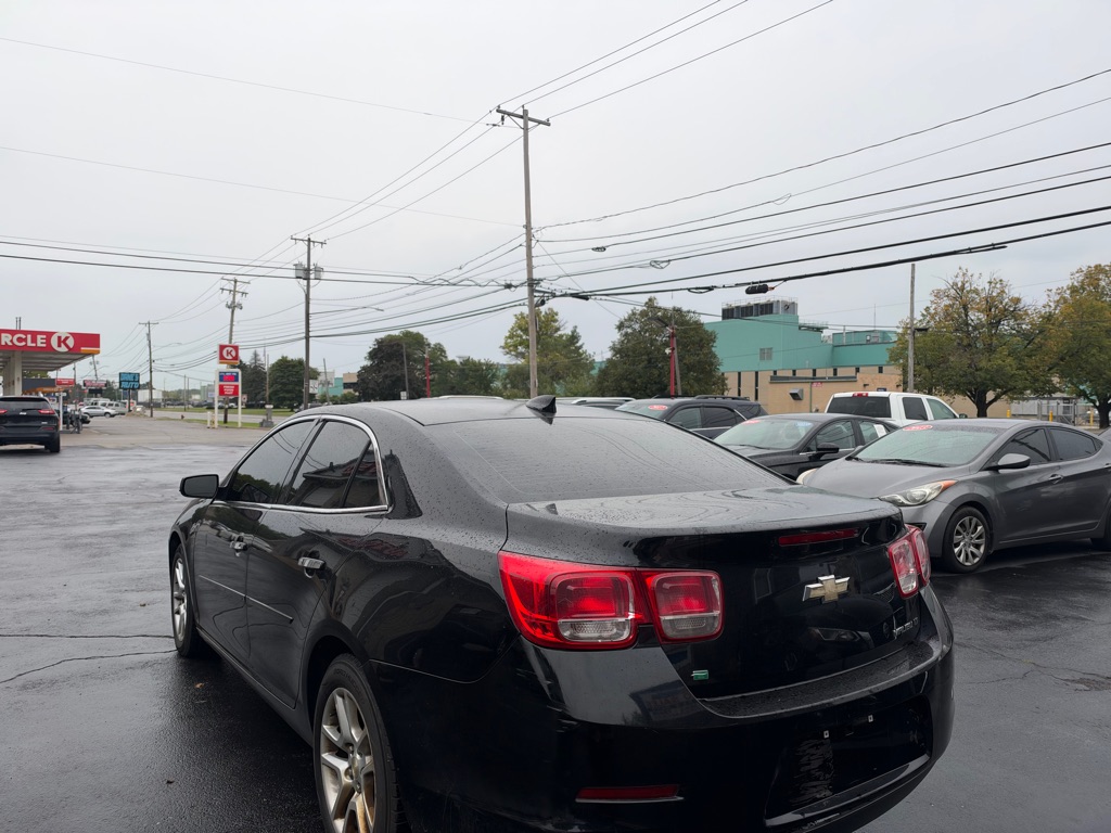 Photo 5 of this CHEVROLET MALIBU LIMITED