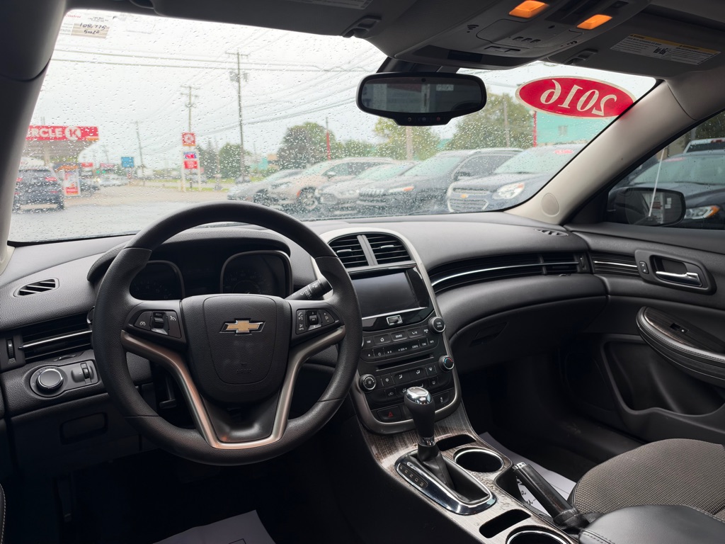 Photo 8 of this CHEVROLET MALIBU LIMITED
