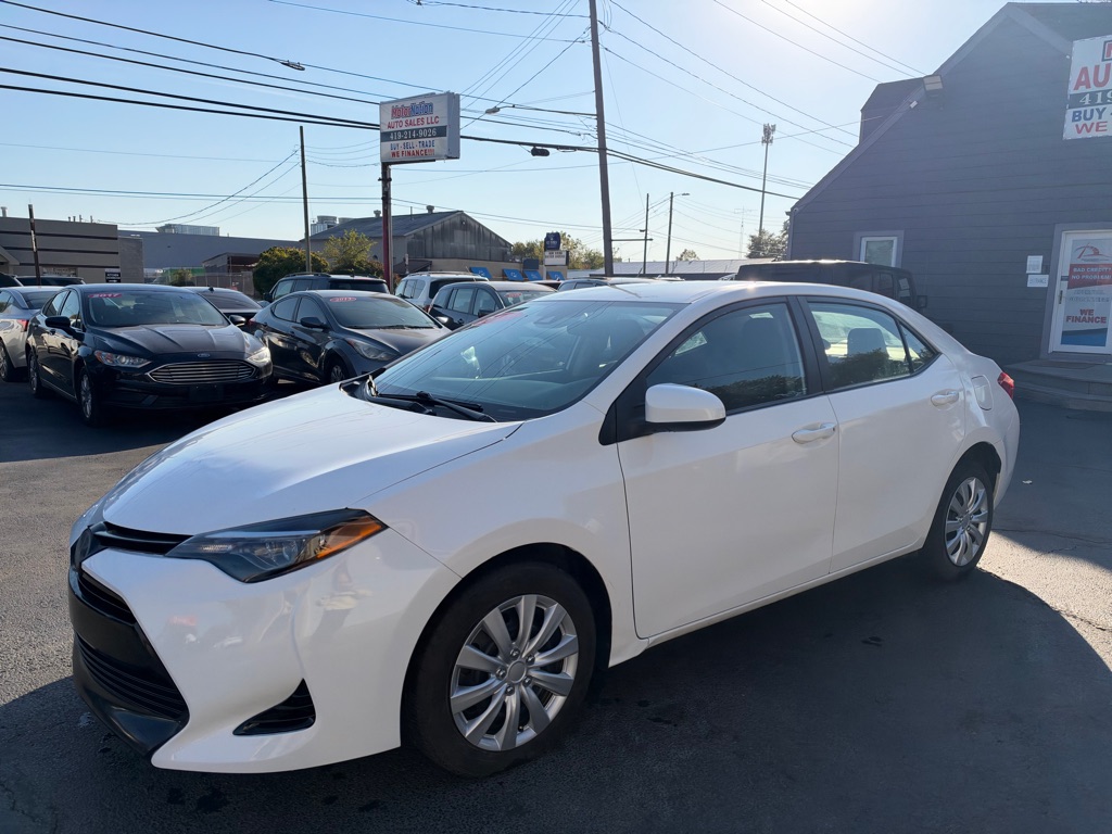 Photo 3 of this TOYOTA COROLLA