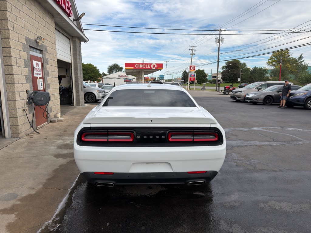 Photo 7 of this DODGE CHALLENGER