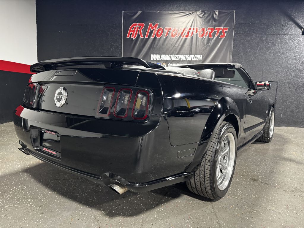 2005 Ford Mustang GT, photo 5