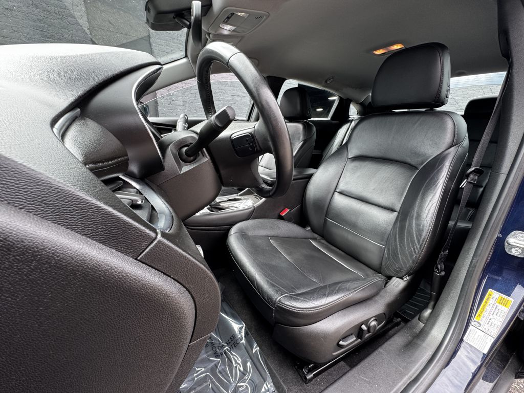 2016 Chevrolet Malibu LT, photo 13