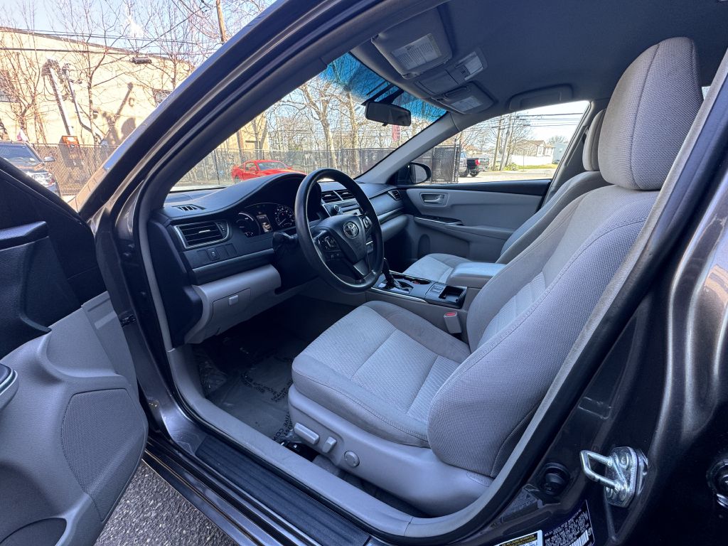 2016 Toyota Camry Hybrid, photo 11