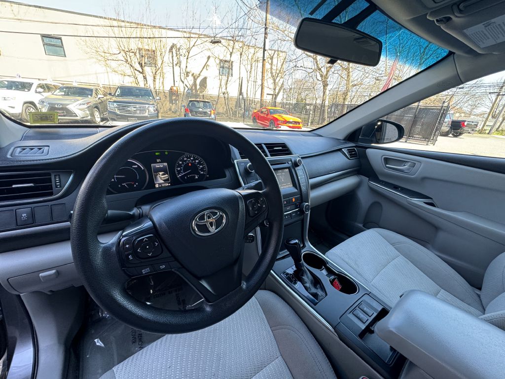 2016 Toyota Camry Hybrid, photo 10
