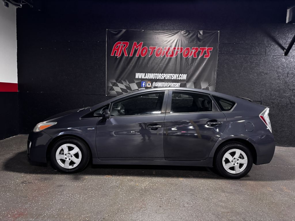 2010 Toyota Prius, photo 2