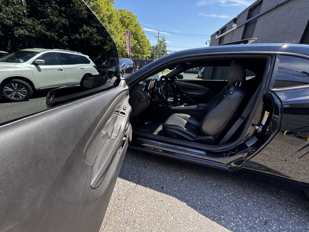 2011 Chevrolet Camaro 2SS, photo 9