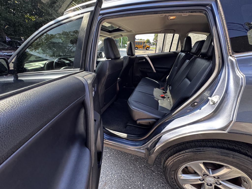 2013 Toyota RAV4 Limited, photo 13