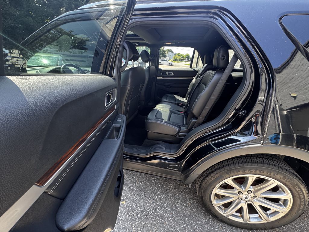 2017 Ford Explorer Limited, photo 13