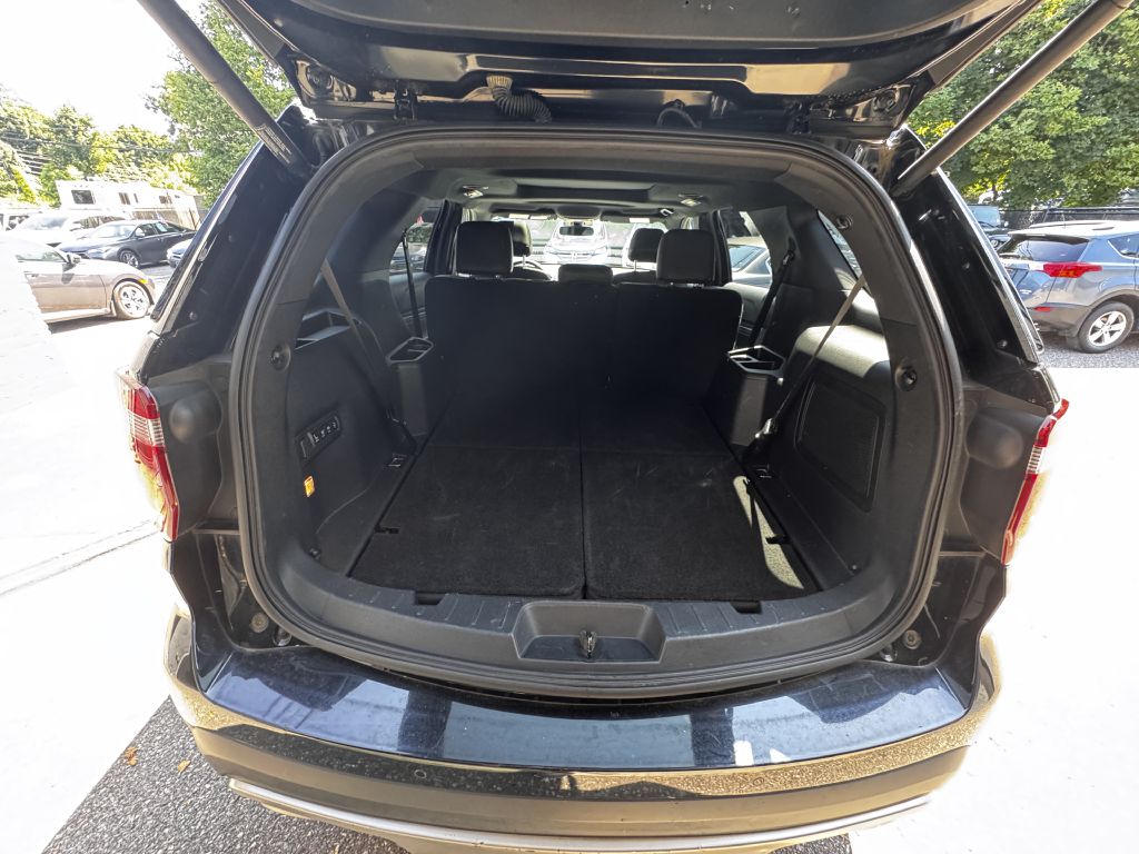 2017 Ford Explorer Limited, photo 16