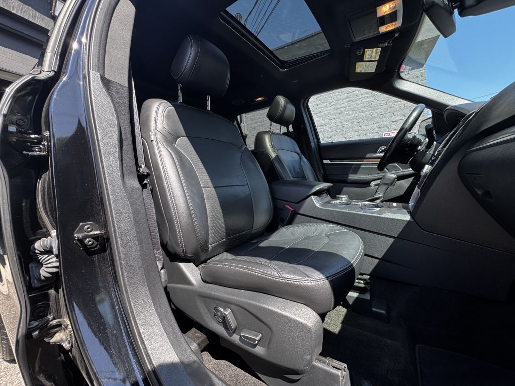 2017 Ford Explorer Limited, photo 19