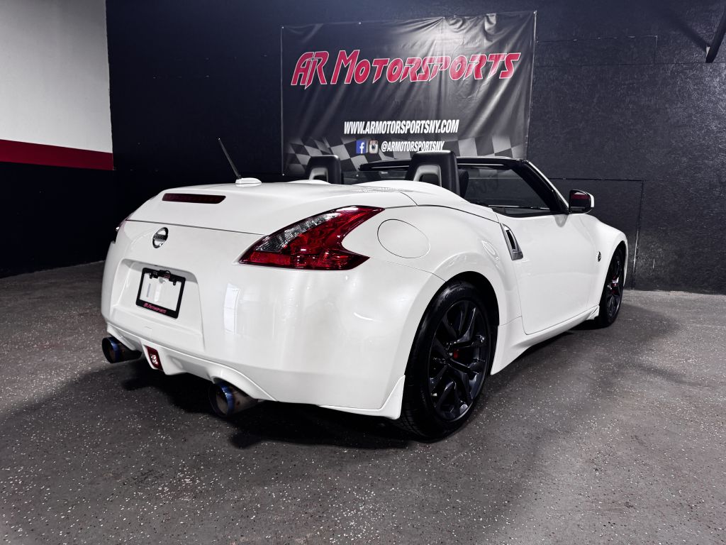 2015 Nissan 370Z, photo 4