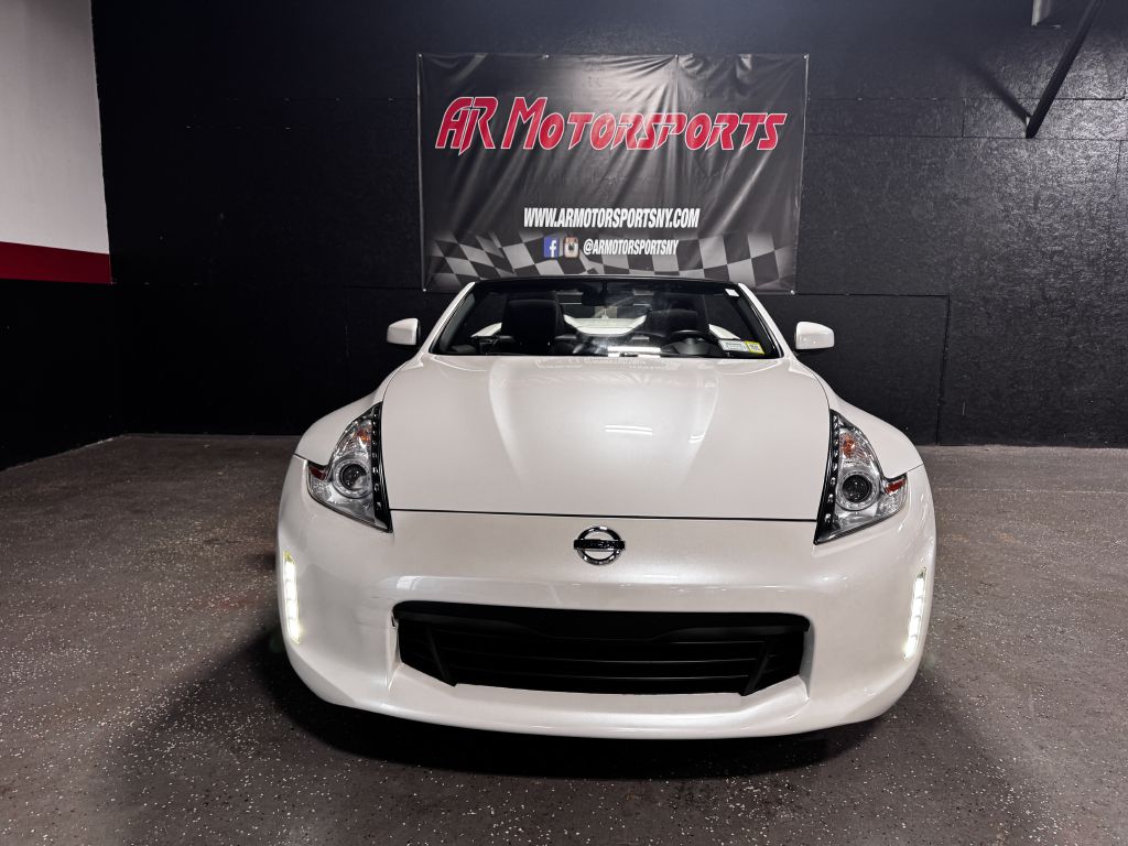 2015 Nissan 370Z, photo 7