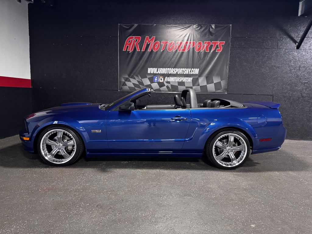 2007 Ford Mustang GT, photo 2
