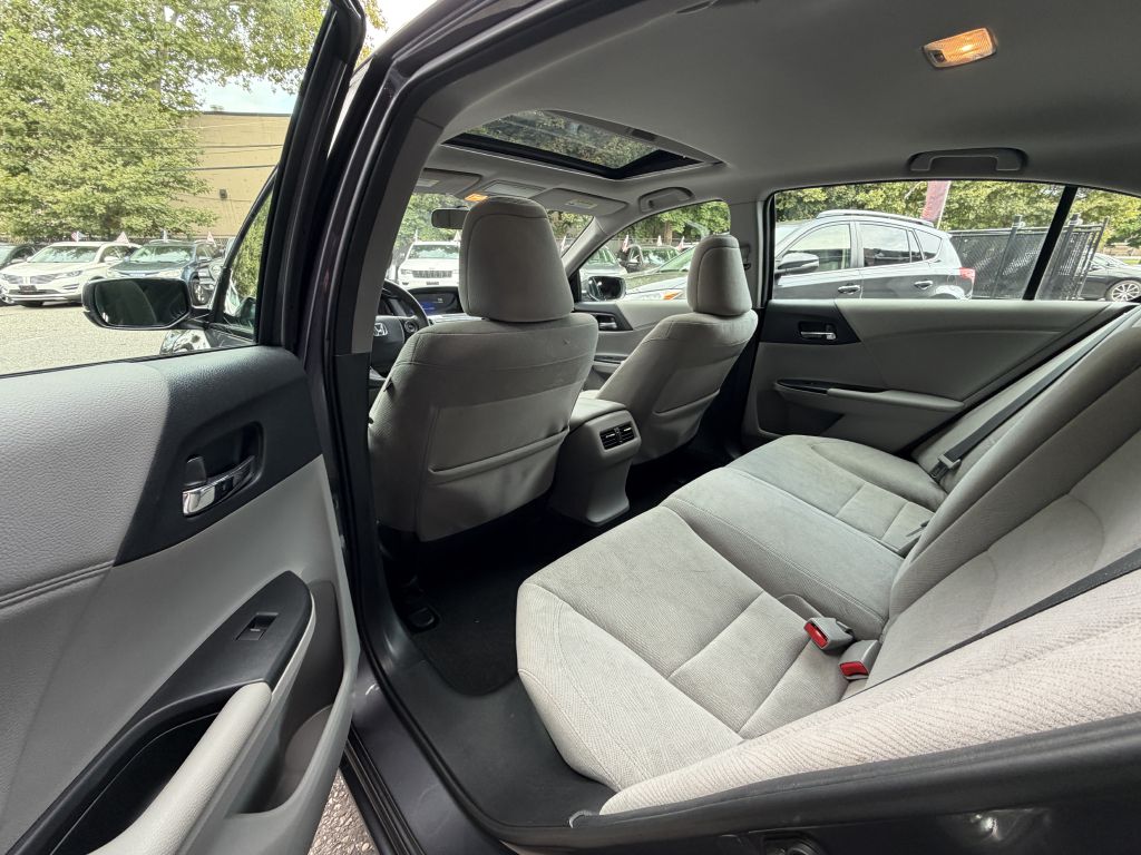 2015 Honda Accord EX, photo 13