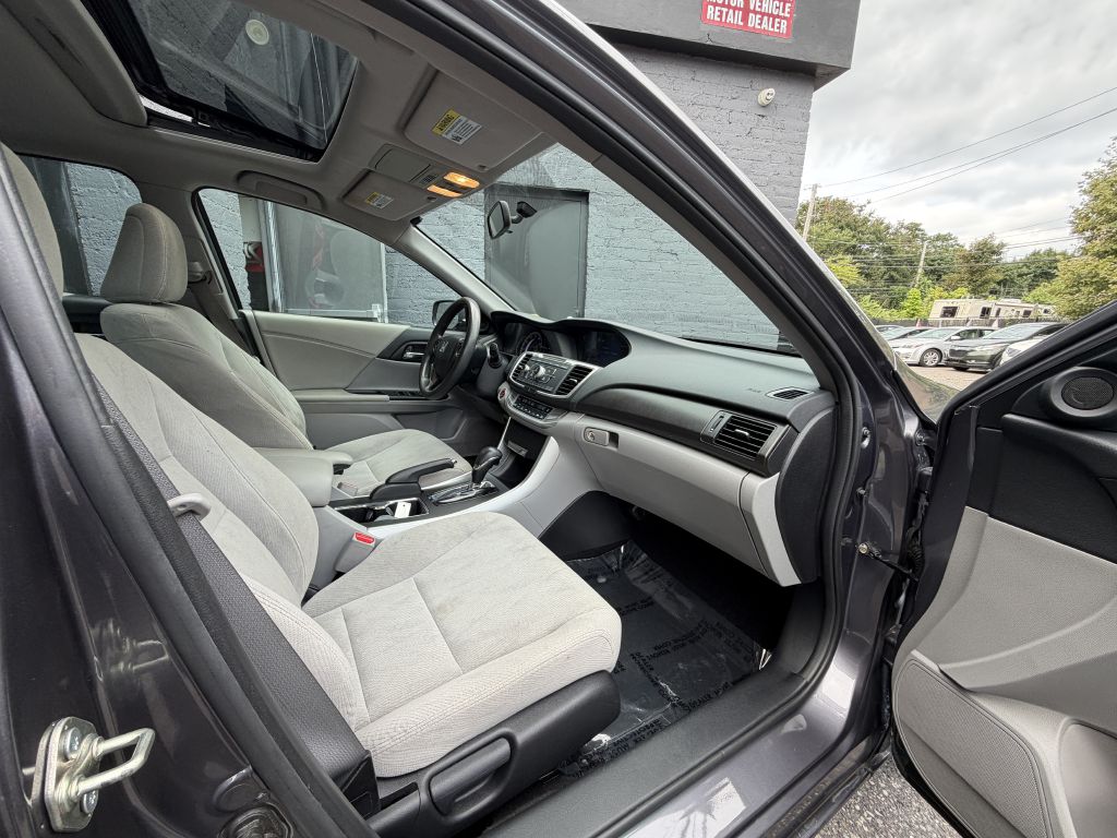 2015 Honda Accord EX, photo 15