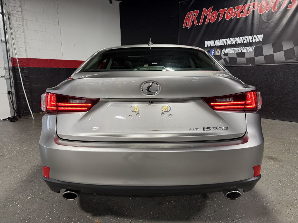 2016 Lexus IS 300, photo 4