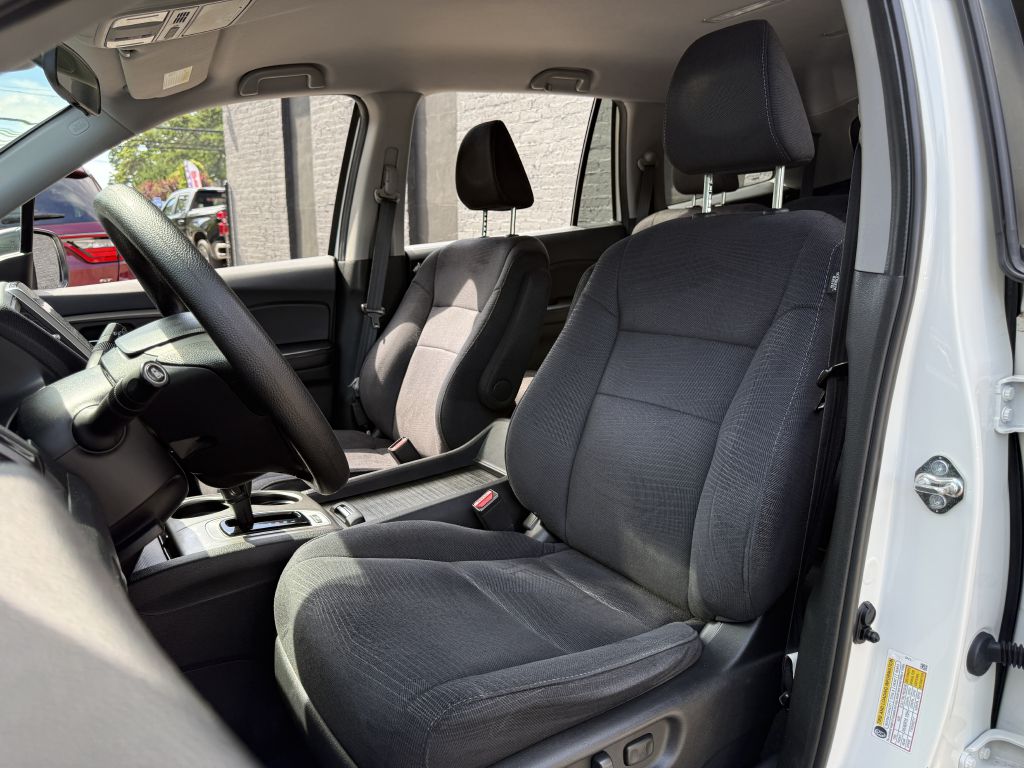 2018 Honda Pilot EX, photo 12