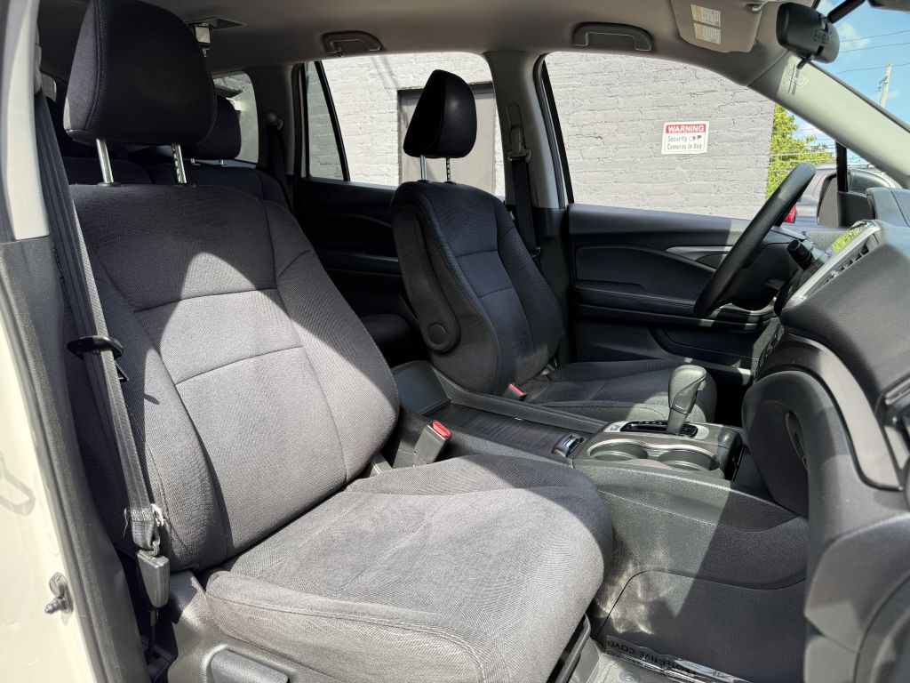 2018 Honda Pilot EX, photo 15