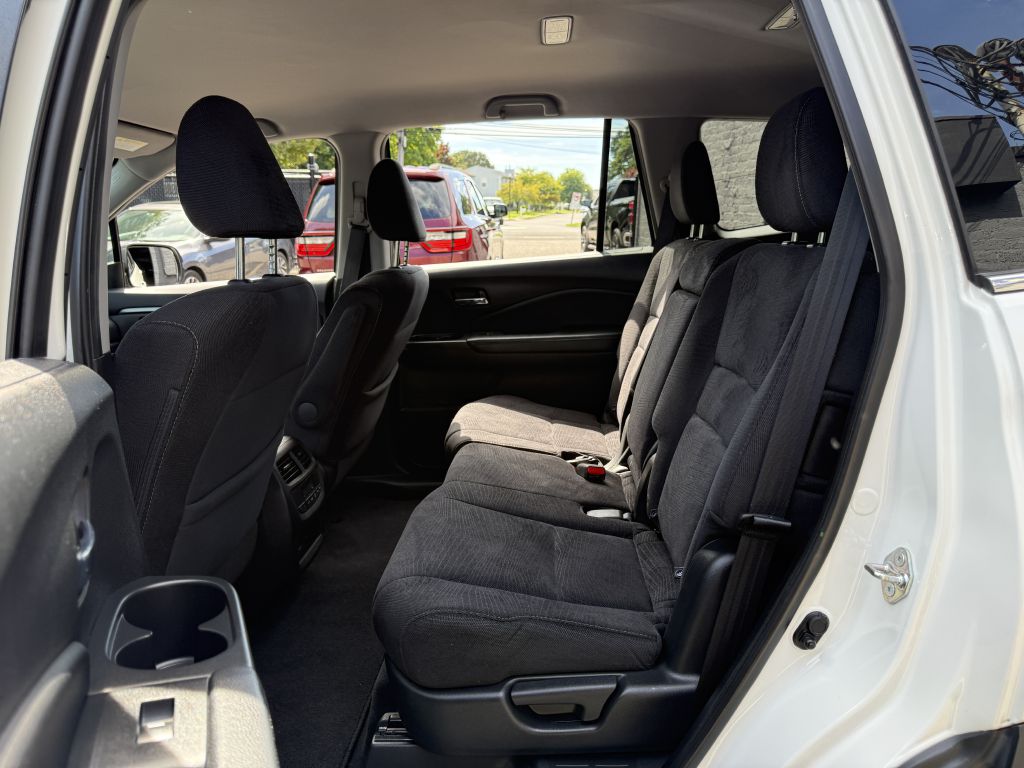 2018 Honda Pilot EX, photo 18