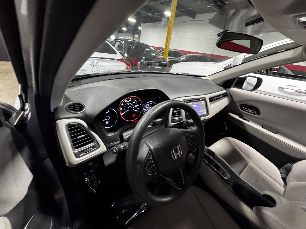 2016 Honda HR-V EX, photo 11