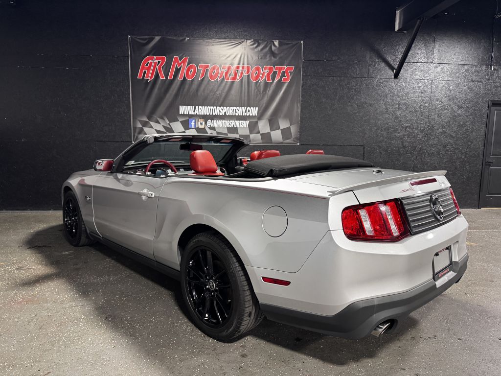 2011 Ford Mustang GT, photo 3
