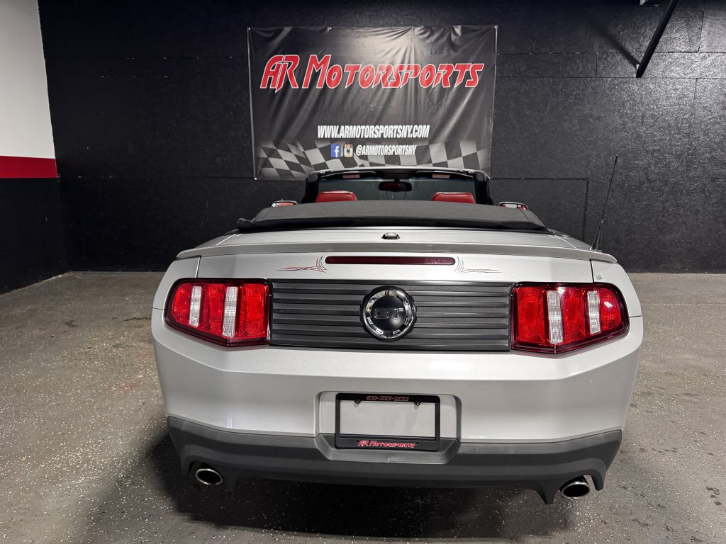 2011 Ford Mustang GT, photo 4