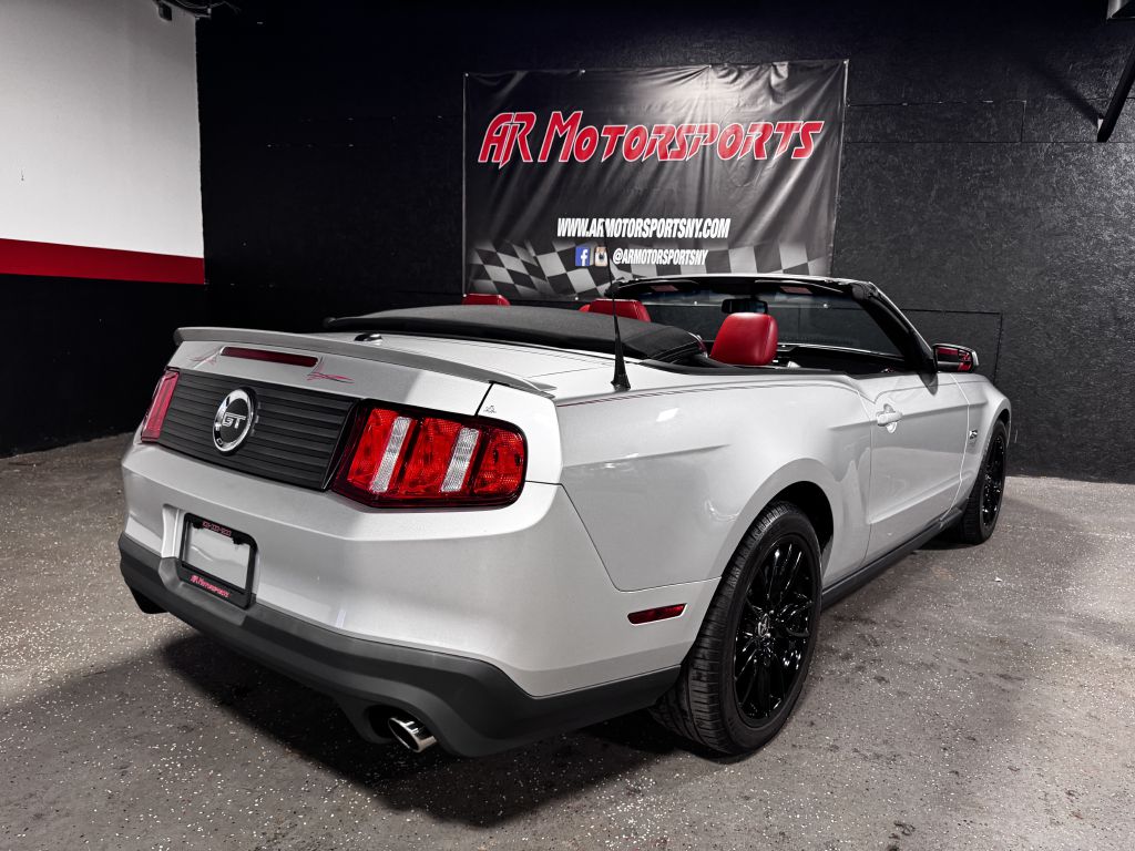 2011 Ford Mustang GT, photo 5