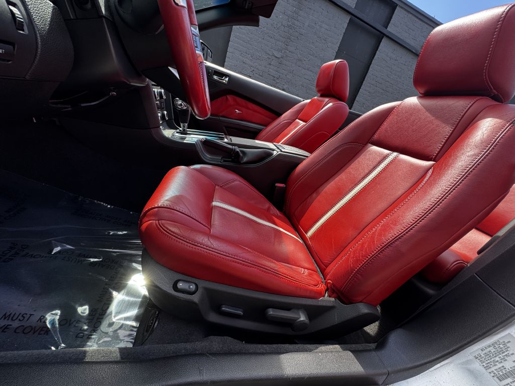 2011 Ford Mustang GT, photo 10