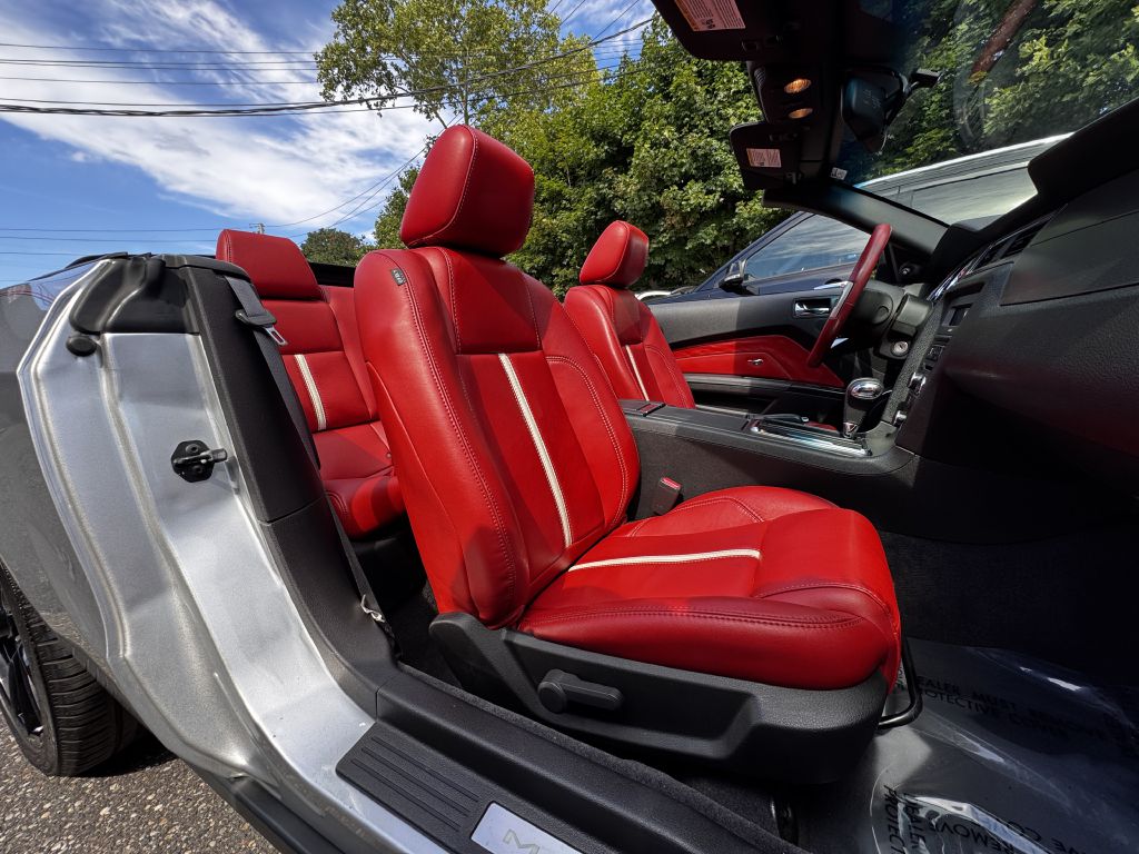 2011 Ford Mustang GT, photo 16