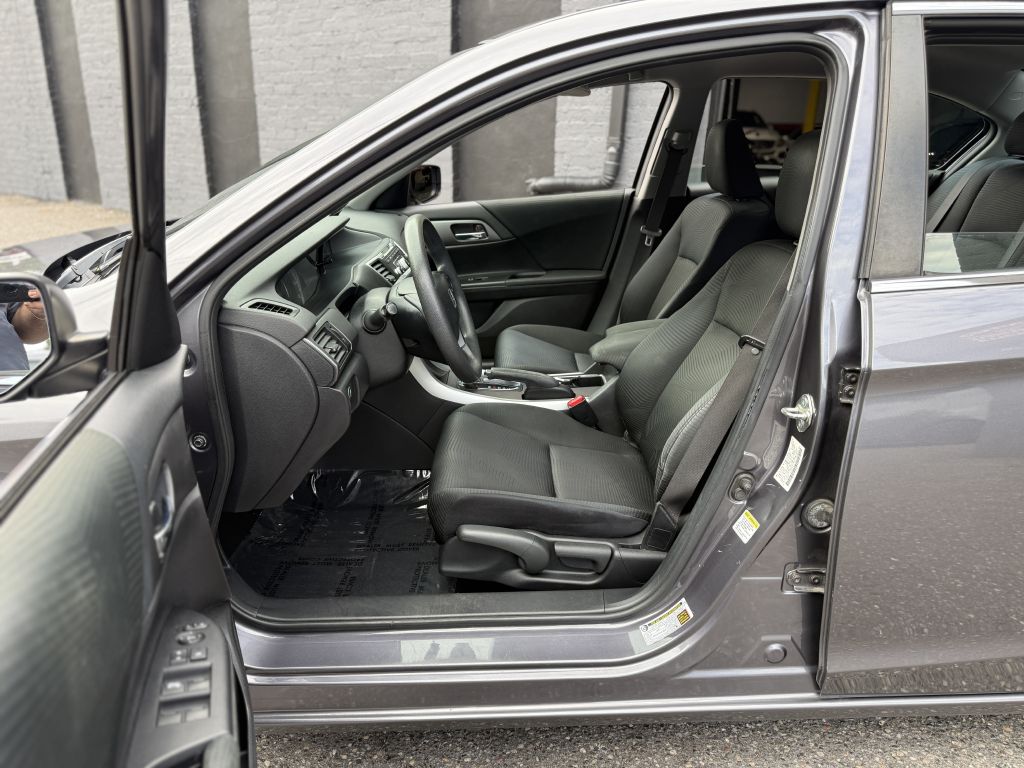 2014 Honda Accord LX, photo 11