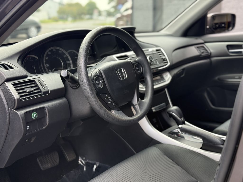 2014 Honda Accord LX, photo 13