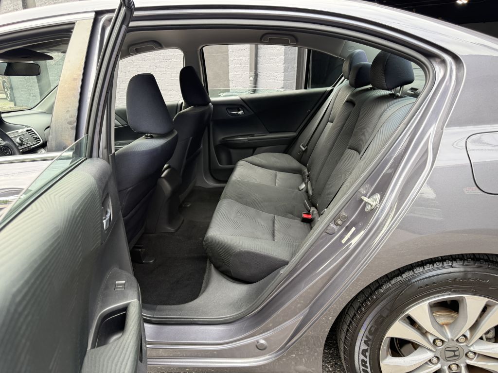 2014 Honda Accord LX, photo 19