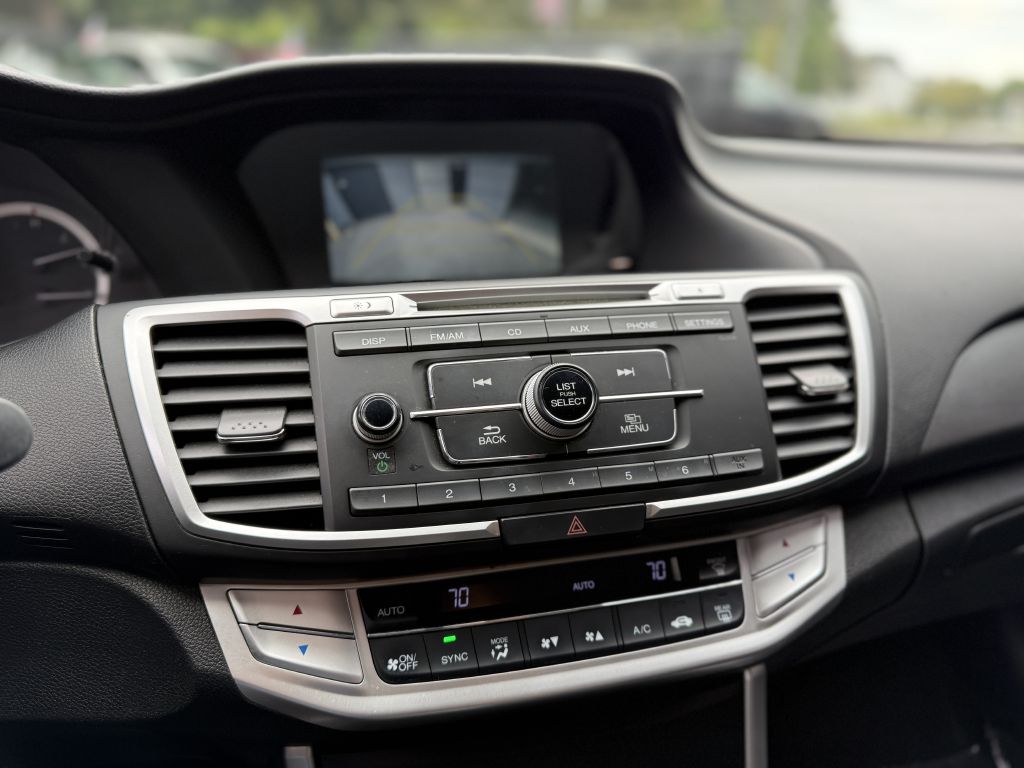 2014 Honda Accord LX, photo 22