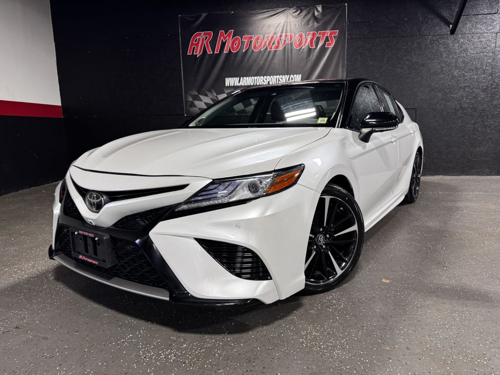 2018 Toyota Camry en venta en Bay Shore NY