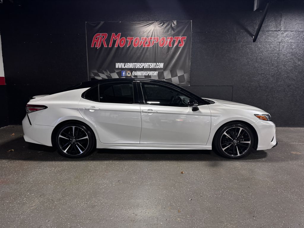 2018 Toyota Camry XSE, foto 6