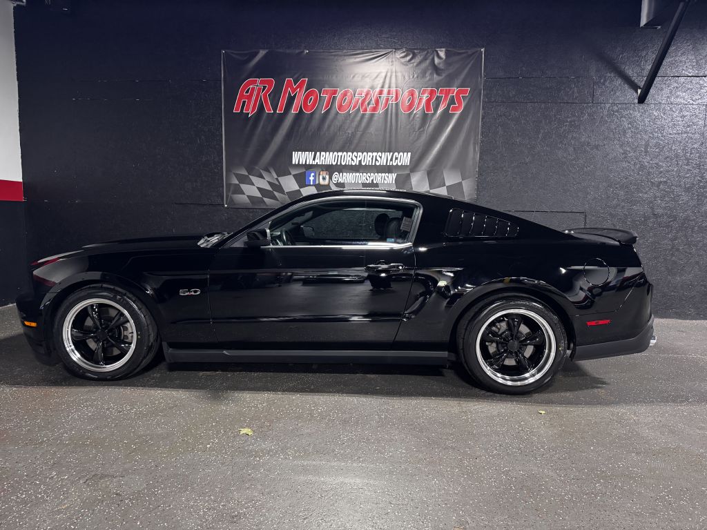 2012 Ford Mustang GT, photo 2
